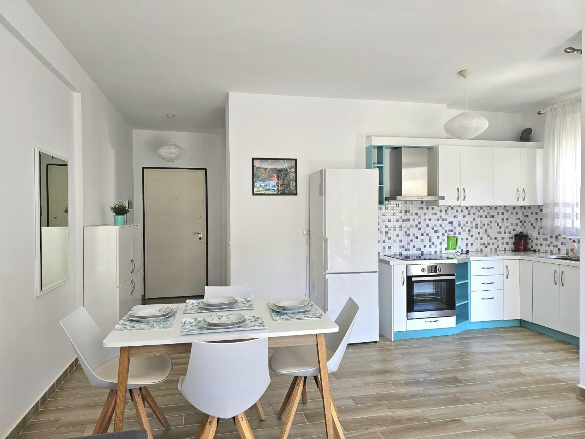 Brand New Sarande